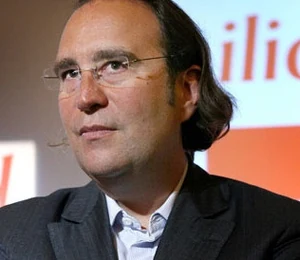 Xavier Niel rachète Orange Suisse 2,3 milliards d’euros